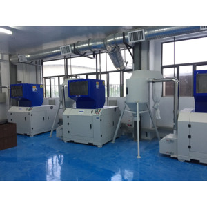 30KW Motpr Power PP PE PVC PET HDPE máquina de reciclaje de plástico auto chatarra de plástico Máquina trituradora silenciosa granuladores centralizados - Product Image 2