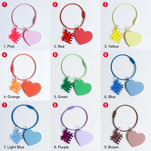 Llavero de acrílico de calidad personalizado con diseño de anillo Oshi de personaje japonés, venta al por mayor, varios colores - Product Image 2