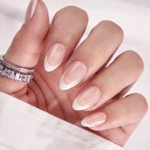 Fournisseur de faux ongles en gel souple faits à la main BTArtbox, ongles artificiels en gros, ongles courts carrés à bout français, ongles en gel à presser - Product Image 2