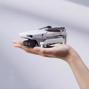 2025 Mới Trong Kho Cho Bán Ban Đầu <span class=keywords><strong>Mini</strong></span> 4 Pro Gấp <span class=keywords><strong>Drone</strong></span> RC 2 Remot-Bay Hơn Combo 4K HDR Video Máy Ảnh 249G 3 Pin - Product Image 2