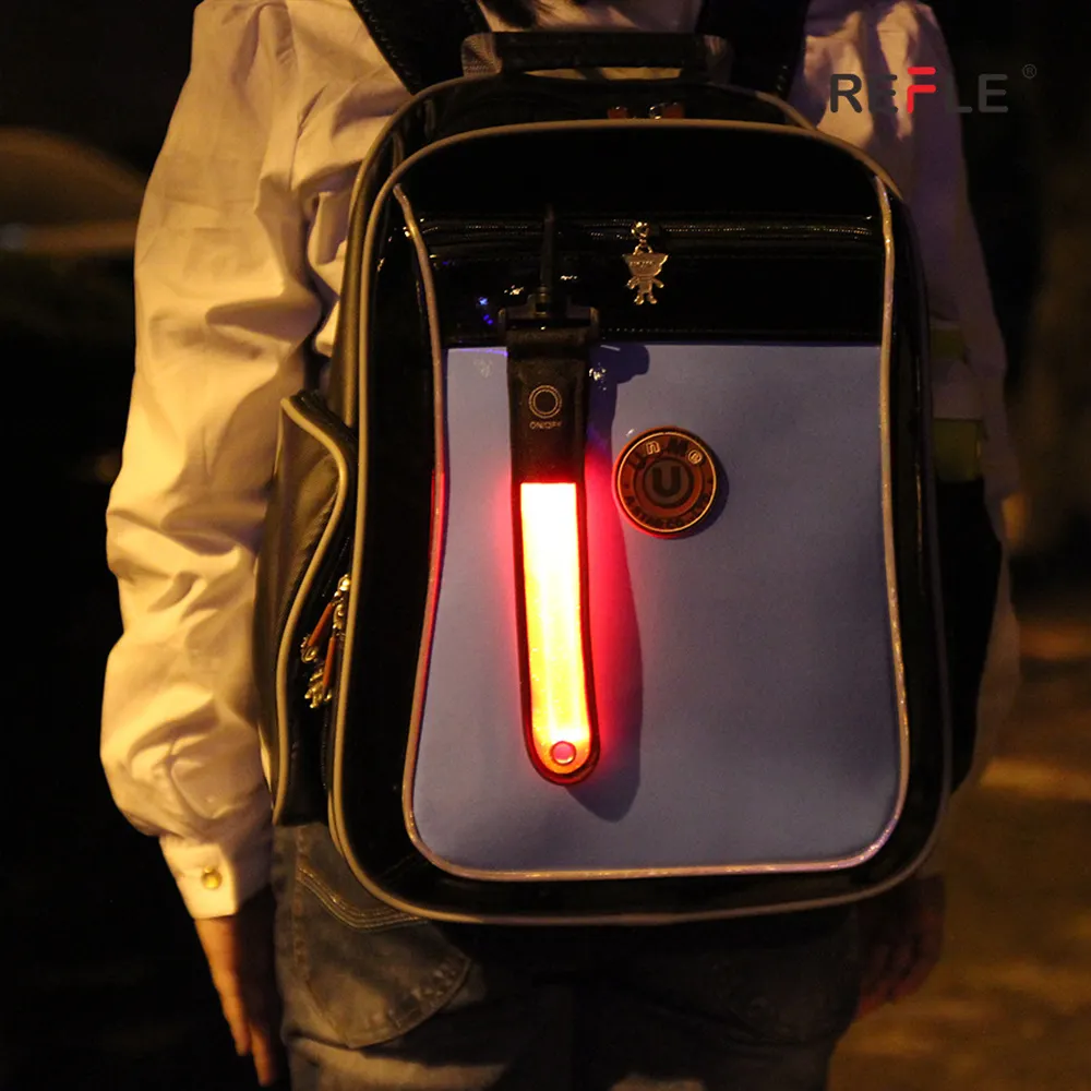 Lampe LED Sangle de ceinture réfléchissante Accessoires de nuit d'extérieur Éclairage réfléchissant Pendentif décoratif Offre Spéciale Sac de sécurité sportif Pendentif