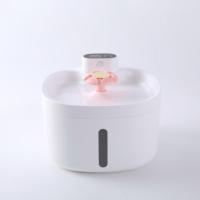 Fontaine à eau électrique silencieuse pour chats et chiens, avec fenêtre de niveau d'eau et conception facile à nettoyer