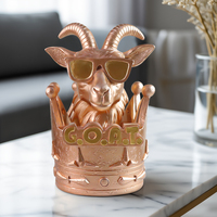 Résine Couronne Chèvre Trophée un Symbole d'Excellence et Majesty Music Trophy | Conception de chèvre détaillée | Métal poli, Cadeaux de chèvre