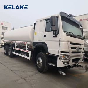 Camion de suppression de poussière 6x4 30-100m, camion pulvérisateur de désinfection - Product Image 1