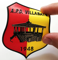 Accessoire de vêtement personnalisé logo Tpu patchs de football vêtements patch en relief étiquette Tpu caoutchouc pour sac à main