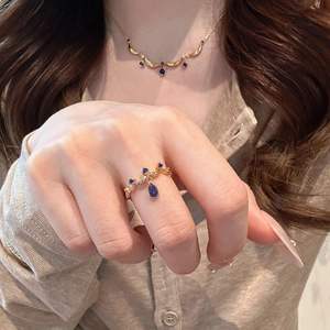 Bague en argent pur S925 bleu Klein, style rétro, Feng Shui, goutte d'eau mystérieuse, dentelle bleue, diamants, bague d'art à la mode - Product Image 3