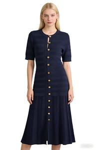 Abito lungo elegante da donna in <span class=keywords><strong>maglia</strong></span> testurizzata, a maniche corte, con <span class=keywords><strong>bottoni</strong></span> dorati. - Product Image 2