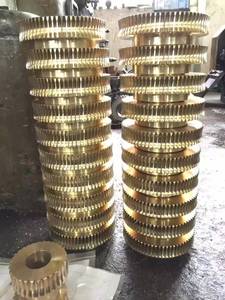 Engranaje helicoidal de bronce de alto rendimiento y eje de piñón con bajo nivel de ruido - Product Image 3
