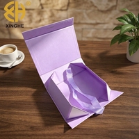 Boîte cadeau en papier magnétique pliable personnalisée avec gaufrage, impression UV, finition mate, impression de logo