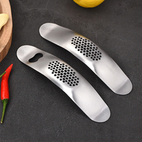Gloway Gamme complète d'accessoires de cuisine très vendus : Hachoir à gingembre, Presse-ail manuel en acier inoxydable, Presse-ail à bascule