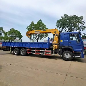 รถบรรทุกติดเครน HOWO 6x4 พร้อมโครงรถบรรทุกติดเครนแบบยืดหดได้ 10 ตัน - Product Image 3