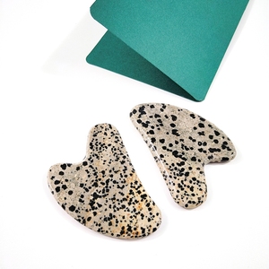 <span class=keywords><strong>Jaspe</strong></span> dálmata de corazón natural, piedra Natural gua sha, herramienta de masaje facial, nueva moda - Product Image 1