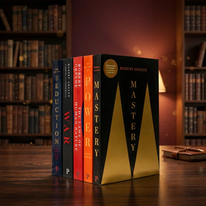 Coffret de 5 livres de Robert Greene : Les 48 lois du pouvoir, L'art de la séduction, Les 33 stratégies de la guerre et Les lois de la nature humaine - Product Image 1
