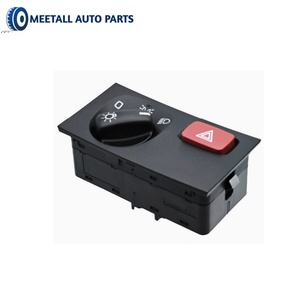 Panel de Control del Interruptor de los Faros Delanteros 1540673 1900317 2426882 - Product Image 1