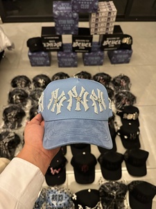 Nueva Llegada: Sombreros Mexicanos Ajustables de Cinco Paneles con Barbas El Mago y Cierre Trasero, en Stock - Product Image 5