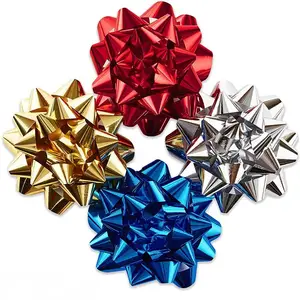 2022彩色艺术珠光金属星星丝带蝴蝶结礼品盒和节日装饰品