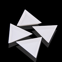 Boîte en plastique triangulaire, boîte d'emballage de stockage de bricolage en plastique Nail Art strass plateau outil