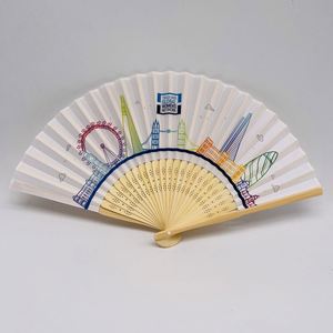 Abanico Plegable de Bambú QM Folk Art para Boda, Decoración China Tallada e Impresa, Recuerdos de Boda, Abanico de Bambú Folclórico para Damas de Honor - Product Image 5