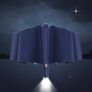 卸売 カスタムロゴ スマート傘 LEDライト付き 自動3つ折り傘 ブラックコーティング 日傘 雨傘 - Product Image 2