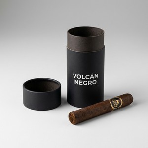 Caja Humidificadora Cilíndrica Redonda de Papel Negro Mate con Revestimiento de Cedro para Almacenamiento Individual de Viaje, Embalaje Personalizado al por Mayor - Product Image 1