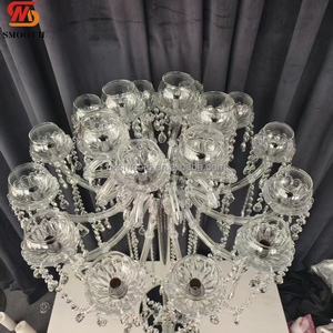 Grand chandelier de mariage classique et noble à 13 bras en verre acrylique, grand bougeoir de mariage en verre - Product Image 4