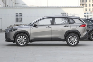 Toyota Frontlander 2.0L CVT Leading Edition SUV d'<span class=keywords><strong>occasion</strong></span> 2022 économique – Véhicule d'<span class=keywords><strong>occasion</strong></span> premium à l'exportation - Product Image 3
