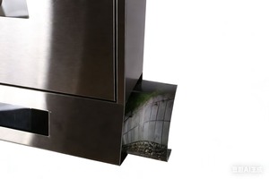 Boîte <span class=keywords><strong>aux</strong></span> <span class=keywords><strong>lettres</strong></span> murale à énergie solaire avec lumière LED, montage sur poteau, design moderne, installation facile, résistant <span class=keywords><strong>aux</strong></span> intempéries, économie d'énergie - Product Image 4