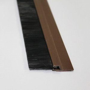 Bande d'étanchéité <span class=keywords><strong>de</strong></span> <span class=keywords><strong>bas</strong></span> <span class=keywords><strong>de</strong></span> <span class=keywords><strong>porte</strong></span> en PVC+PP au design moderne, installation flexible par vis, <span class=keywords><strong>brosse</strong></span> <span class=keywords><strong>de</strong></span> <span class=keywords><strong>porte</strong></span> insonorisante - Product Image 4