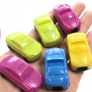 Taille-crayon manuel créatif en forme de moteur, mini papeterie originale pour garçons, fournitures scolaires, cadeau intéressant pour enfants - Product Image 3