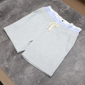 Shorts décontractés gris pour hommes avec cordon de serrage, imprimé personnalisé, respirants, style streetwear, avec logo frontal, en coton tricoté - Product Image 2