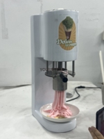 Mesin pembuat bentuk mie es krim harga pabrik mesin pembuat es krim Spaghetti mesin es krim