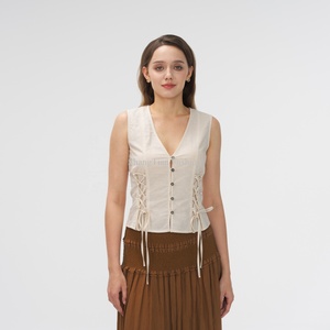 Nouvelle Collection 2025 – Tenues d'été : Haut court décontracté à col en V pour femme, chemise boutonnée en lin et coton de haute qualité - Product Image 1