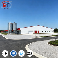 Gallinero Moderno Prefabricado con Estructura de Acero, Armazón Galvanizado de Alta Resistencia, Resistente al Viento, para Gallinas de Corral