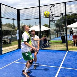 2025 Fábrica al por mayor Padel Deportes al aire libre Interior Panorámico Padel Cancha de tenis con techo extraíble - Product Image 6