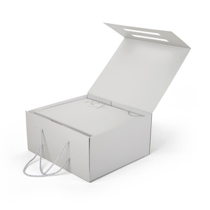 Custom Logo Biodegradable Oversized Jute <strong>Handle</strong> Clothing Packaging Set <strong>Foldable</strong> Gift <strong>Box</strong> <strong>with</strong> Magnetic Closure - Product Image 1