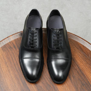 Zapatos Casuales de Otoño con Punta en Pico y Diseño Italiano de Lujo en Cuero Personalizado para Ocasiones Formales, Zapatos para Hombre - Product Image 4