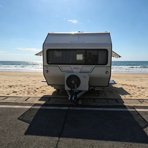 Caravanes et <span class=keywords><strong>camping</strong></span>-cars modernes en alliage d'aluminium au design élégant pour le <span class=keywords><strong>camping</strong></span> et les voyages - Product Image 1