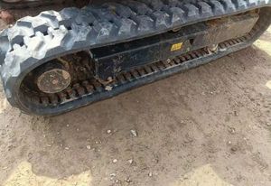 Heures basses! 2022 Kubota bon état U27 U27-4 mini pelleteuse 2.7 tonnes sur chenilles Machines d'excavatrice d'occasion de Chine - Product Image 4