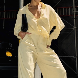 Ensemble 2 pièces pour femme, blazer court à simple boutonnage et pantalon large, tenue tendance OEM - Product Image 2