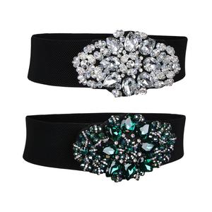Alla moda da donna con perline e decorazioni in cristallo ampio cinturino in vita accessorio corsetto bianco Cinch - Product Image 3