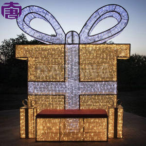 Boîte cadeau 3D étanche avec lumières LED décoratives pour les fêtes de Noël, les foires, les marchés et les célébrations saisonnières en extérieur - Product Image 4