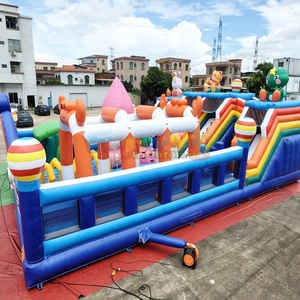 Castillo inflable comercial con temática de carnaval, parque de juegos, zona de saltos, obstáculos y combo de diversión. - Product Image 3