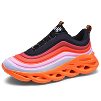Vente en gros usine Baskets de running décontractées pour hommes, style streetwear, élégantes, de luxe, respirantes, avec semelle extérieure arc-en-ciel ultra-douce, grandes tailles