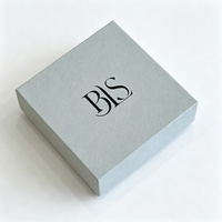 Boîte à bijoux rigide grise de luxe personnalisée en deux parties avec insert, boîte cadeau pour collier, bague, bracelet, petit MOQ, logo personnalisé