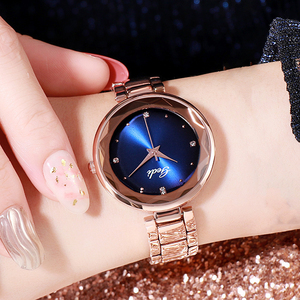 Montre pour femme à bracelet en acier sertie de diamants, style coréen, petite montre pour femme, best-seller - Product Image 5
