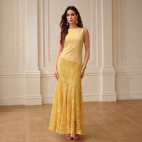 Robe de soirée sirène élégante jaune en dentelle sans manches pour femme, idéale pour mariage, fabrication sur mesure en petites séries, vente rapide en gros