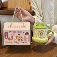 Mug en céramique avec couvercle et cuillère, style girly pour femmes et couples, grande capacité, tasse à café pour le petit-déjeuner, usage quotidien, coffret cadeau pour la Saint-Valentin