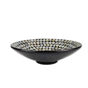 Cuenco de laca tradicional hecho a mano de Vietnam hermosos cuencos de concha de fregona con incrustaciones de alta calidad LBW6009 - Product Image 1