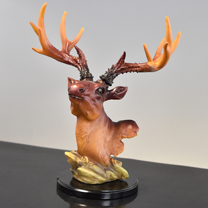Grande statue <span class=keywords><strong>de</strong></span> <span class=keywords><strong>cerf</strong></span> en résine <span class=keywords><strong>de</strong></span> luxe Europe américaine Simulation <span class=keywords><strong>de</strong></span> tête <span class=keywords><strong>de</strong></span> <span class=keywords><strong>cerf</strong></span> pour l'extérieur Décoration <span class=keywords><strong>de</strong></span> Noël Figurine pour la maison - Product Image 3