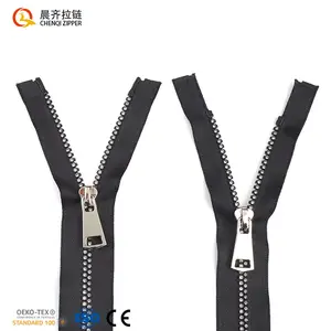 custom fashion diamond zippers #3#5#8#10 resin two-way double sided plastic zipper doesn't drop diamonds stone Supplier in China